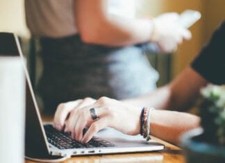 MagSpoof reloaded: sklonuj kartę w sekundę