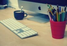 Ewolucja języka JavaScript: przełomowe wersje i wpływ na branżę