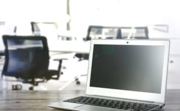 Digital workers: human-in-the-loop w sterowaniu IoT